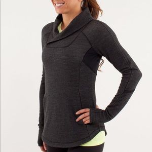 Lululemon Pitter Patter Pullover Size 6